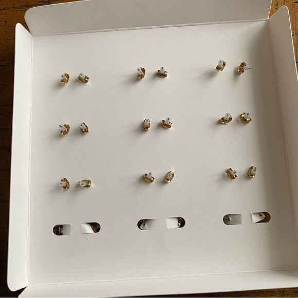 Earrings 12 Days of Bling Gold Studs Hoops Gift Set Casual Neutral Holiday - Picture 5 of 6